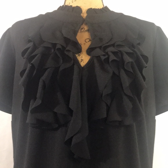 Torrid Keyhole Ruffled Top - Picture 3 of 6